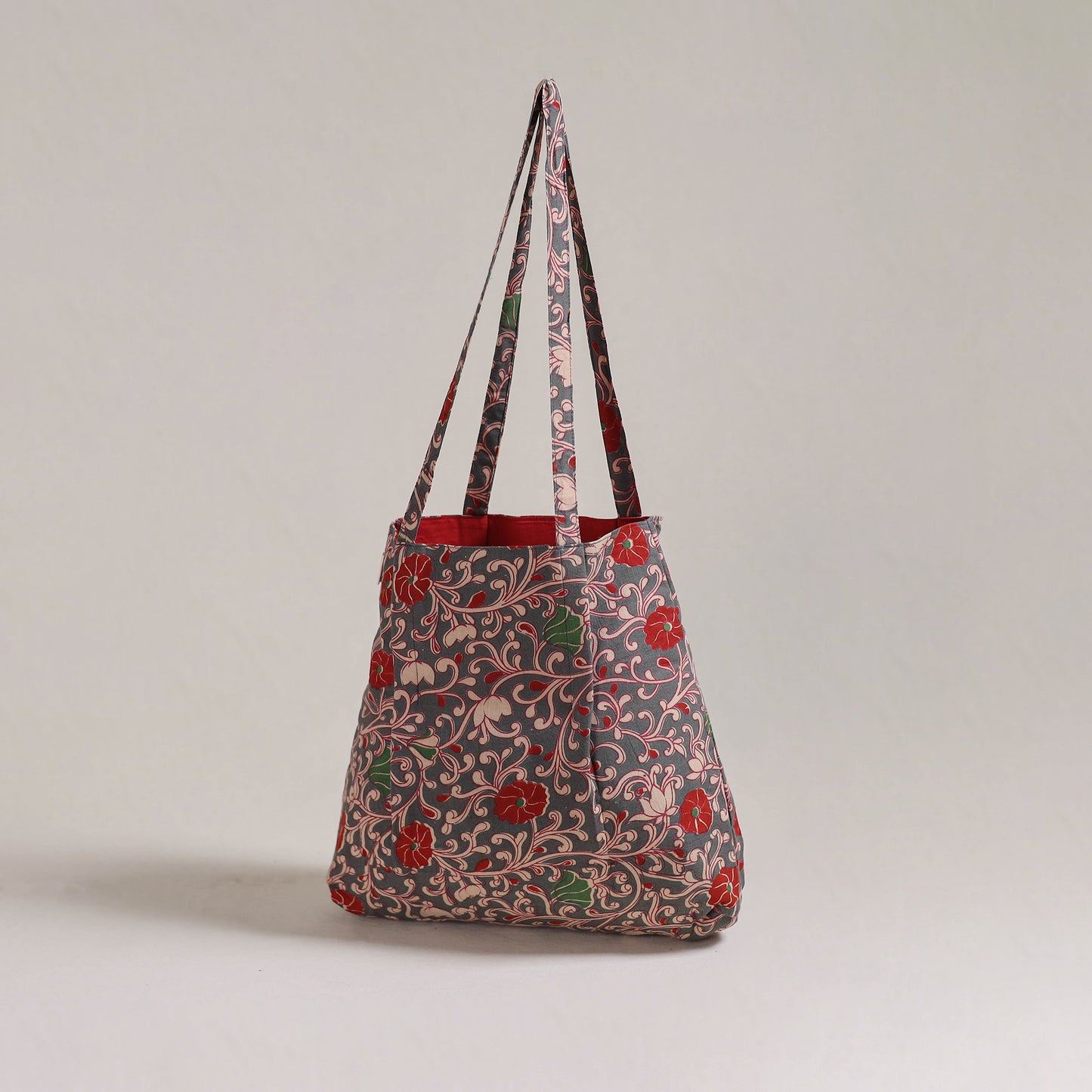 Handcrafted Fabric Jhola Bag 02