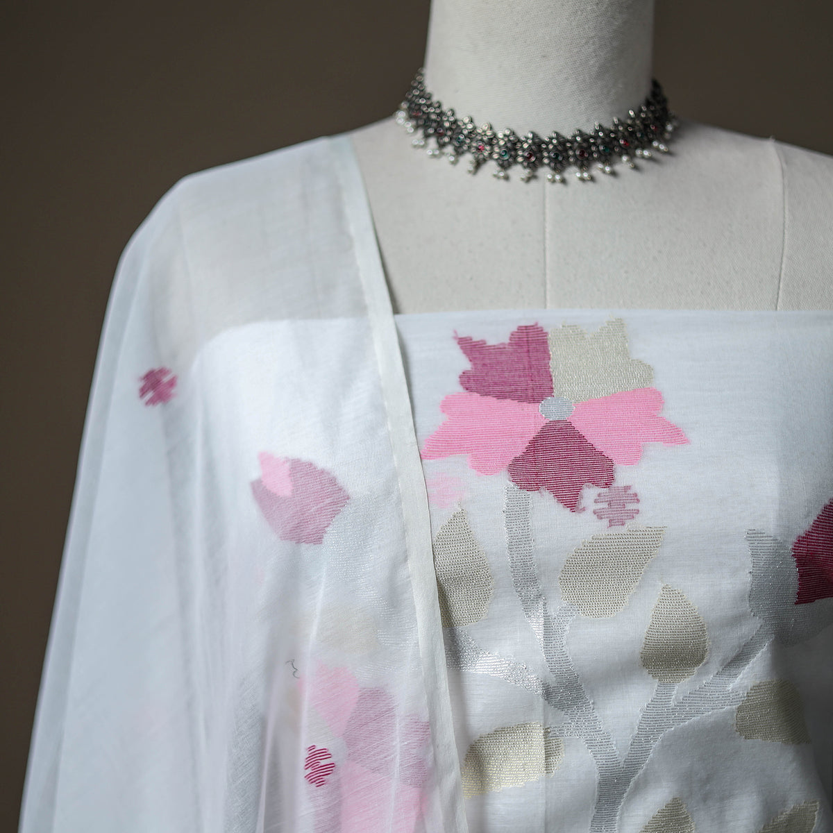 Jamdani Pure Handloom Muslin Unstitched Dress Material: Kurta with Dupatta 19
