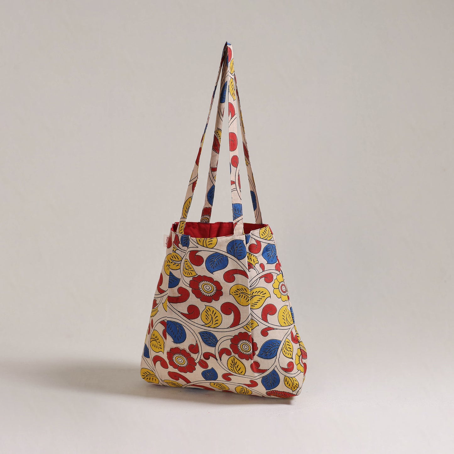 Handcrafted Fabric Jhola Bag 04