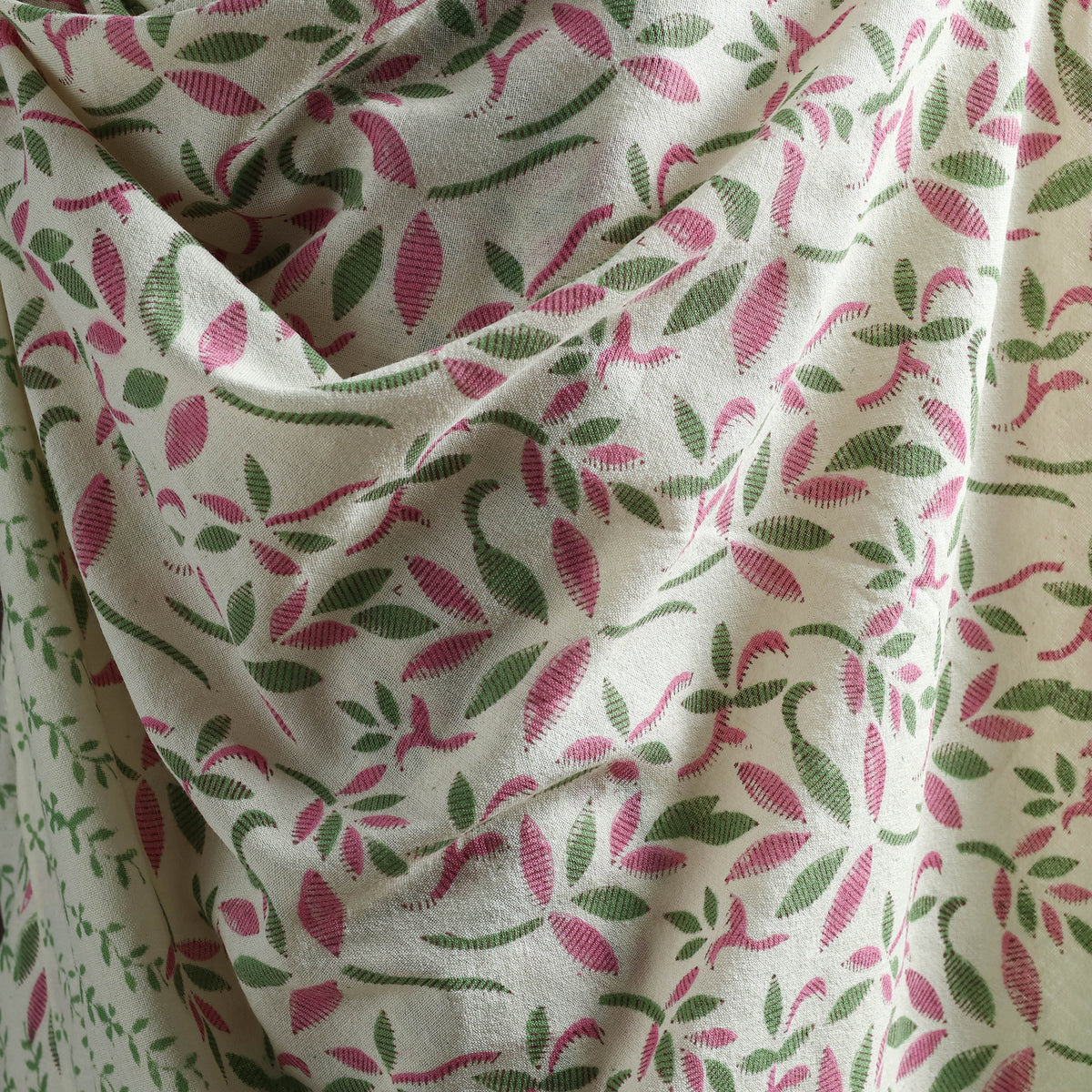 Floral Sanganeri Print Pure Merino Wool Handwoven Shawl 72