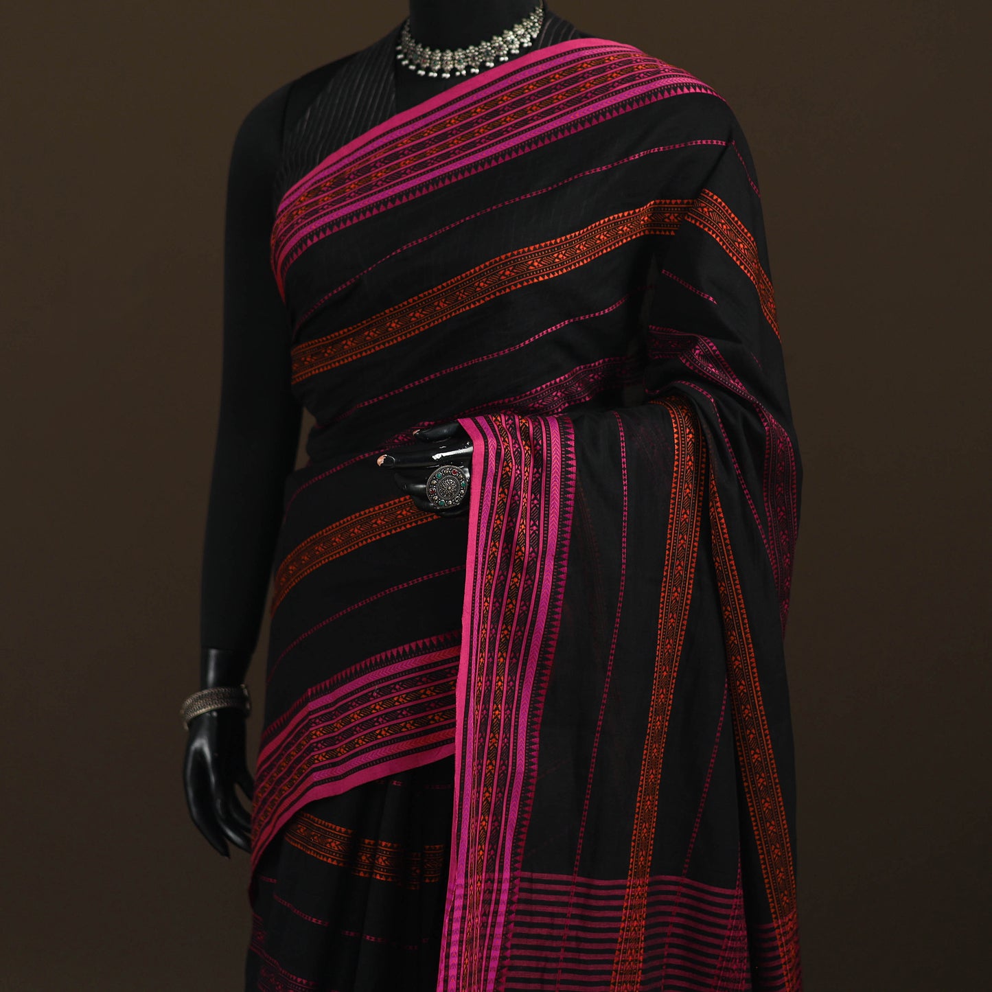 Bengal Handwoven Cotton Fish Buti Begumpuri Saree 10