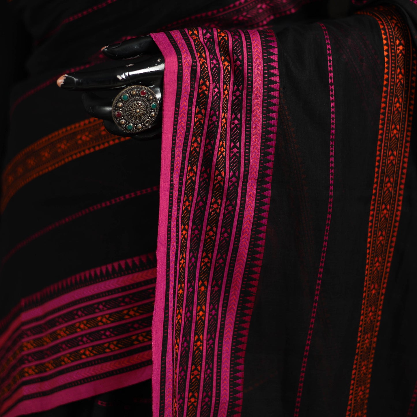 Bengal Handwoven Cotton Fish Buti Begumpuri Saree 10