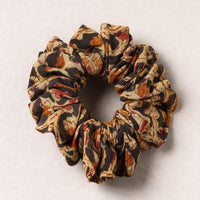 Rubber Band Scrunchie