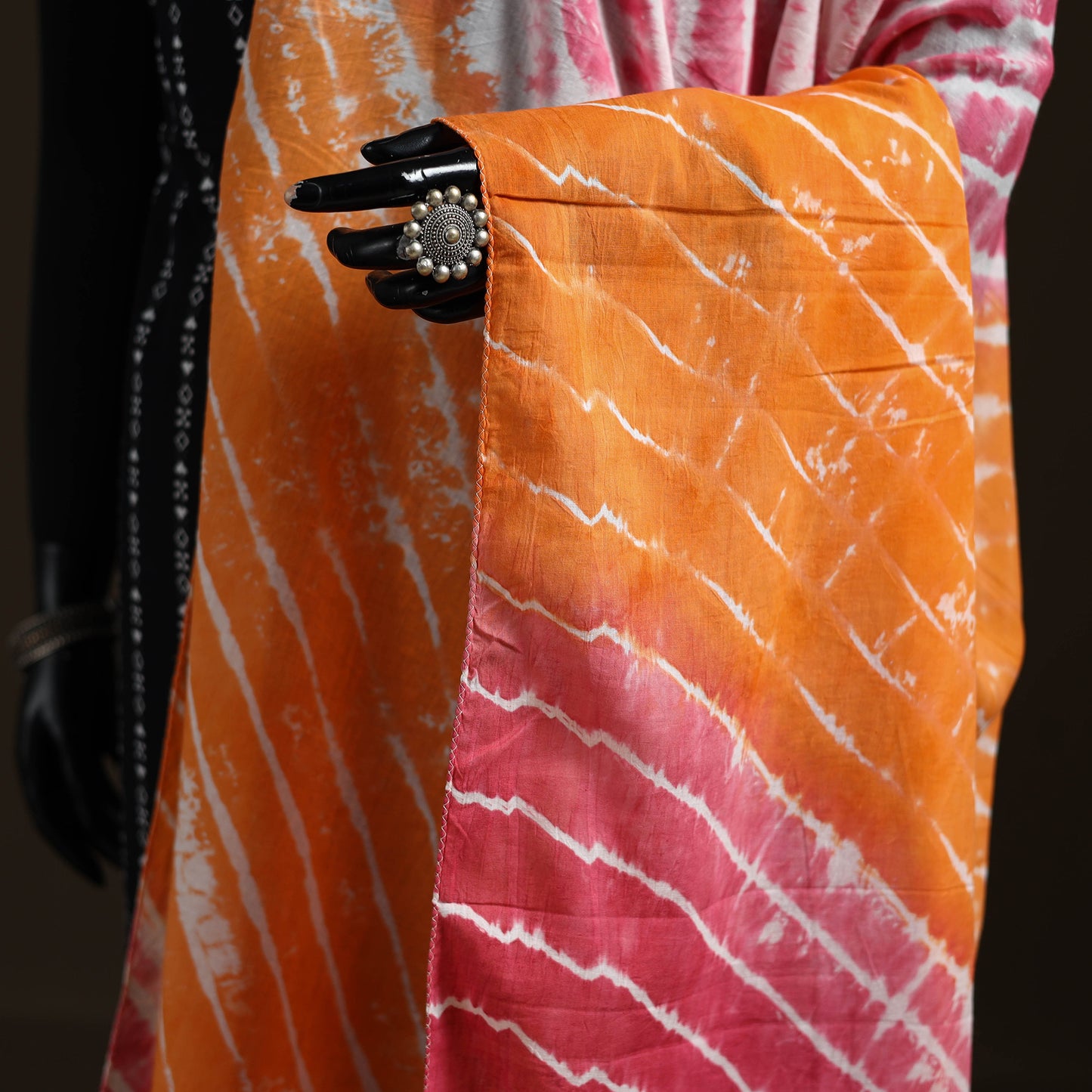Shibori Tie-Dye Cotton Dupatta with Tassels 07