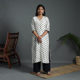 White Straight Handloom Chanderi Silk Tie-Dye Leheriya Kurta
