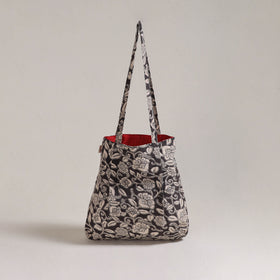Handcrafted Fabric Jhola Bag 12