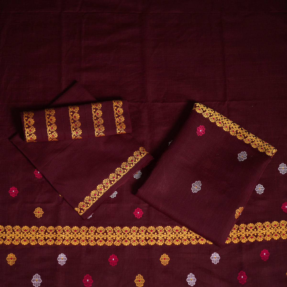 Assam Handloom Silk Cotton Mekhela Chador with Blouse Piece 10