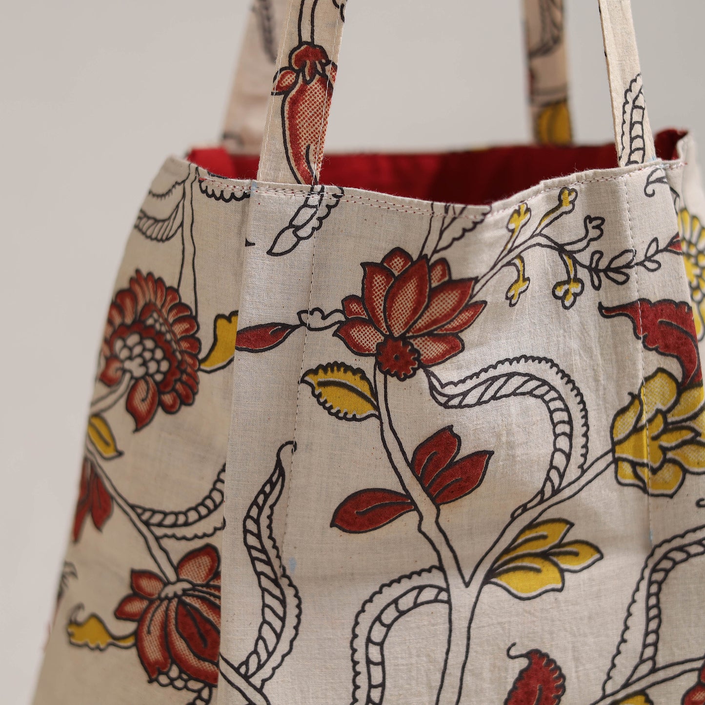 Handcrafted Fabric Jhola Bag 14