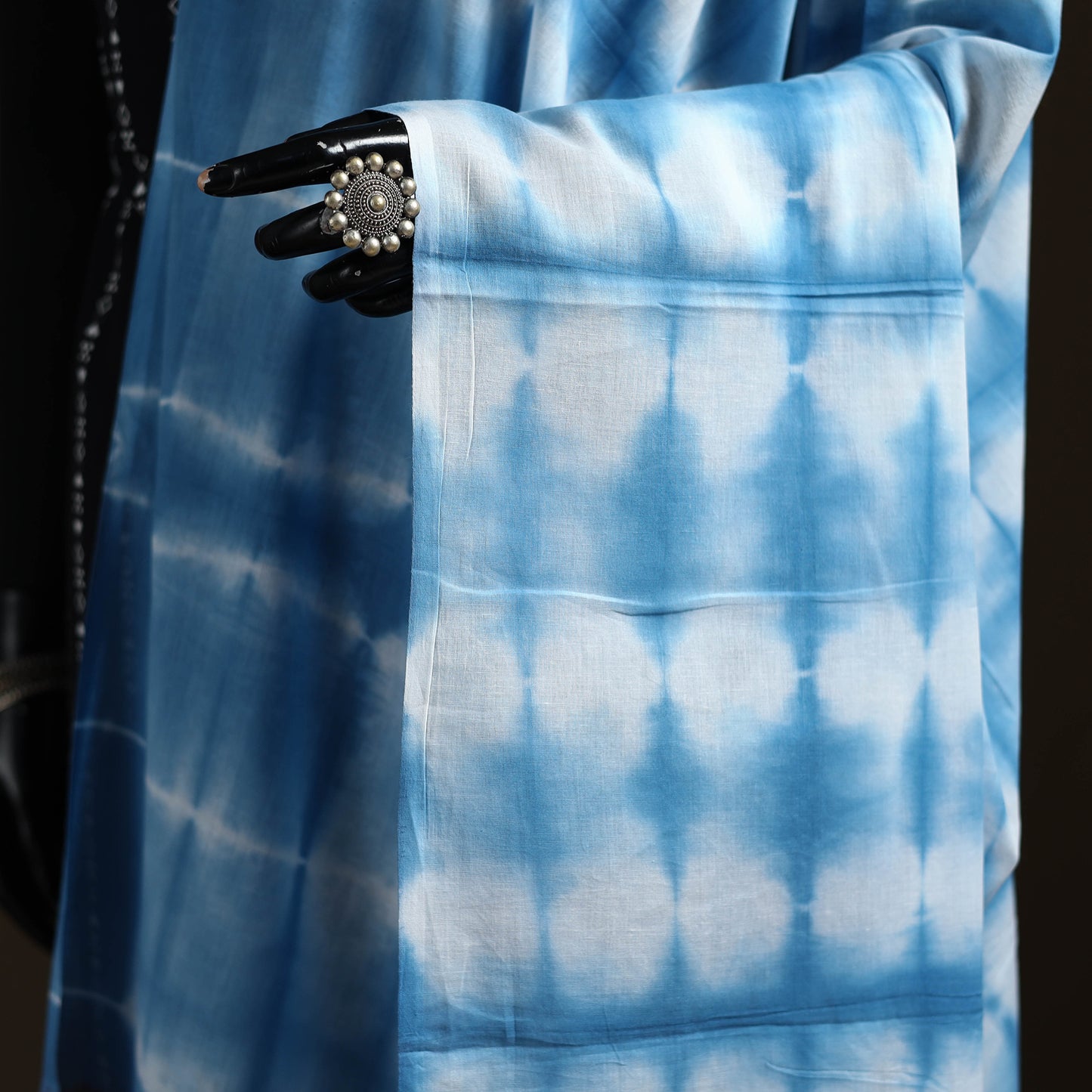 Shibori Tie-Dye Cotton Dupatta with Tassels 10