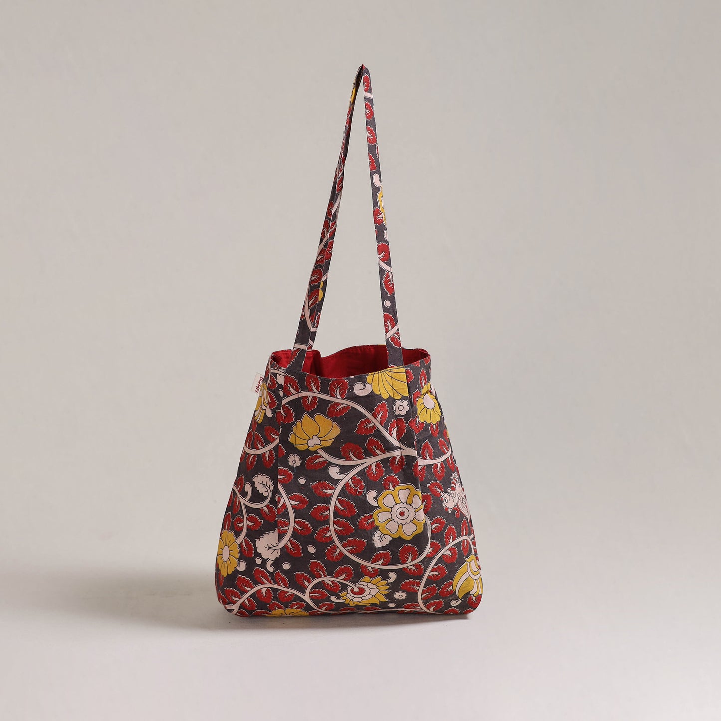 Handcrafted Fabric Jhola Bag 16