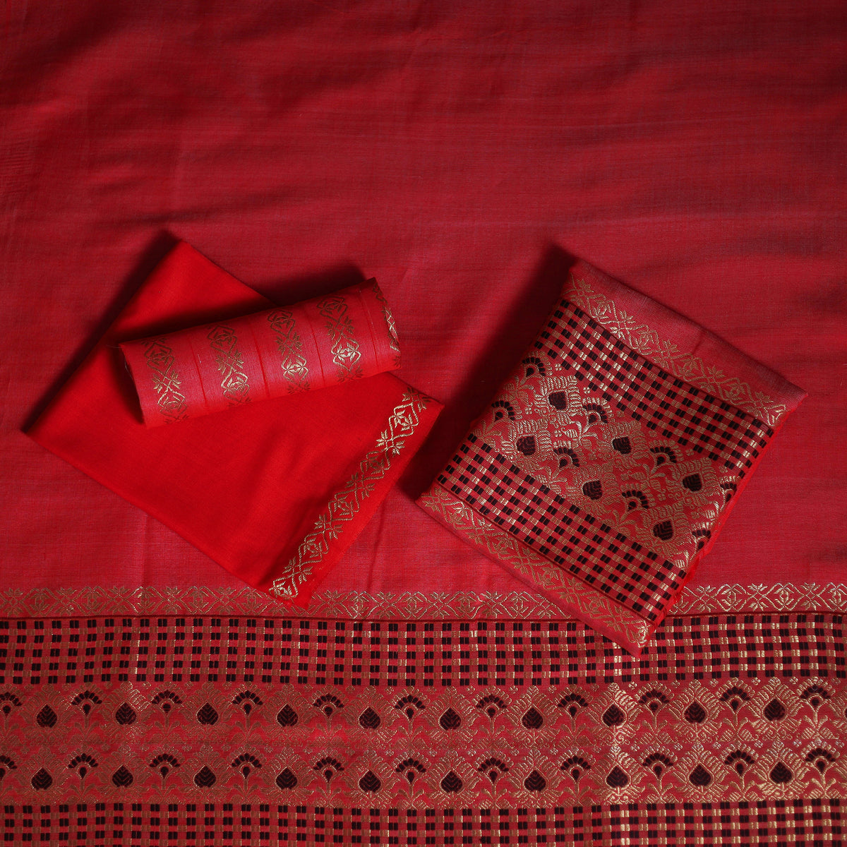 Assam Handloom Silk Cotton Mekhela Chador with Blouse Piece 05