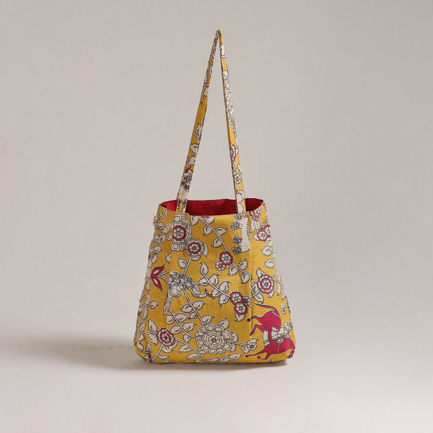 Handcrafted Fabric Jhola Bag 19