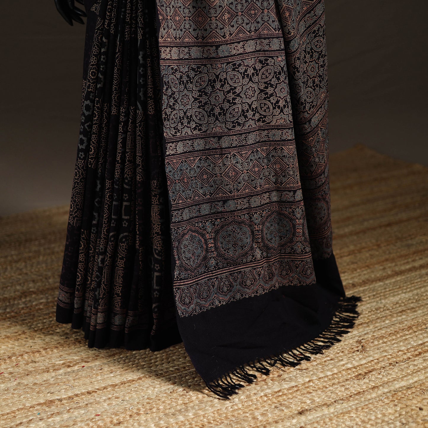Handwoven Merino Wool Natural Dyed Hand Block Print Ajrakh Saree 06