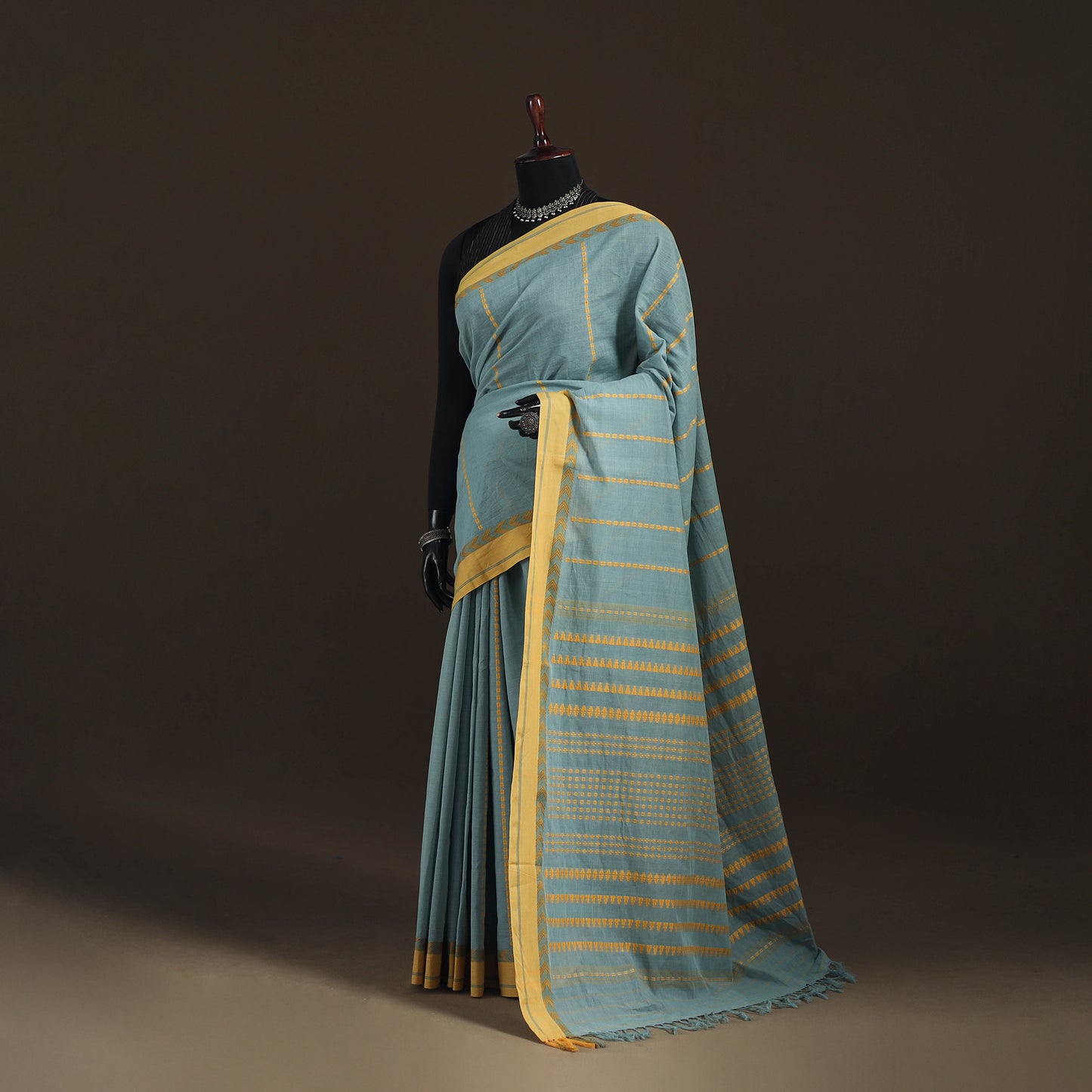 Bengal Handwoven Cotton Begumpuri Saree 19