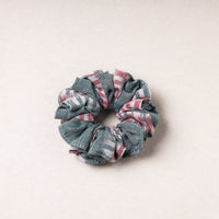 Rubber Band Scrunchie