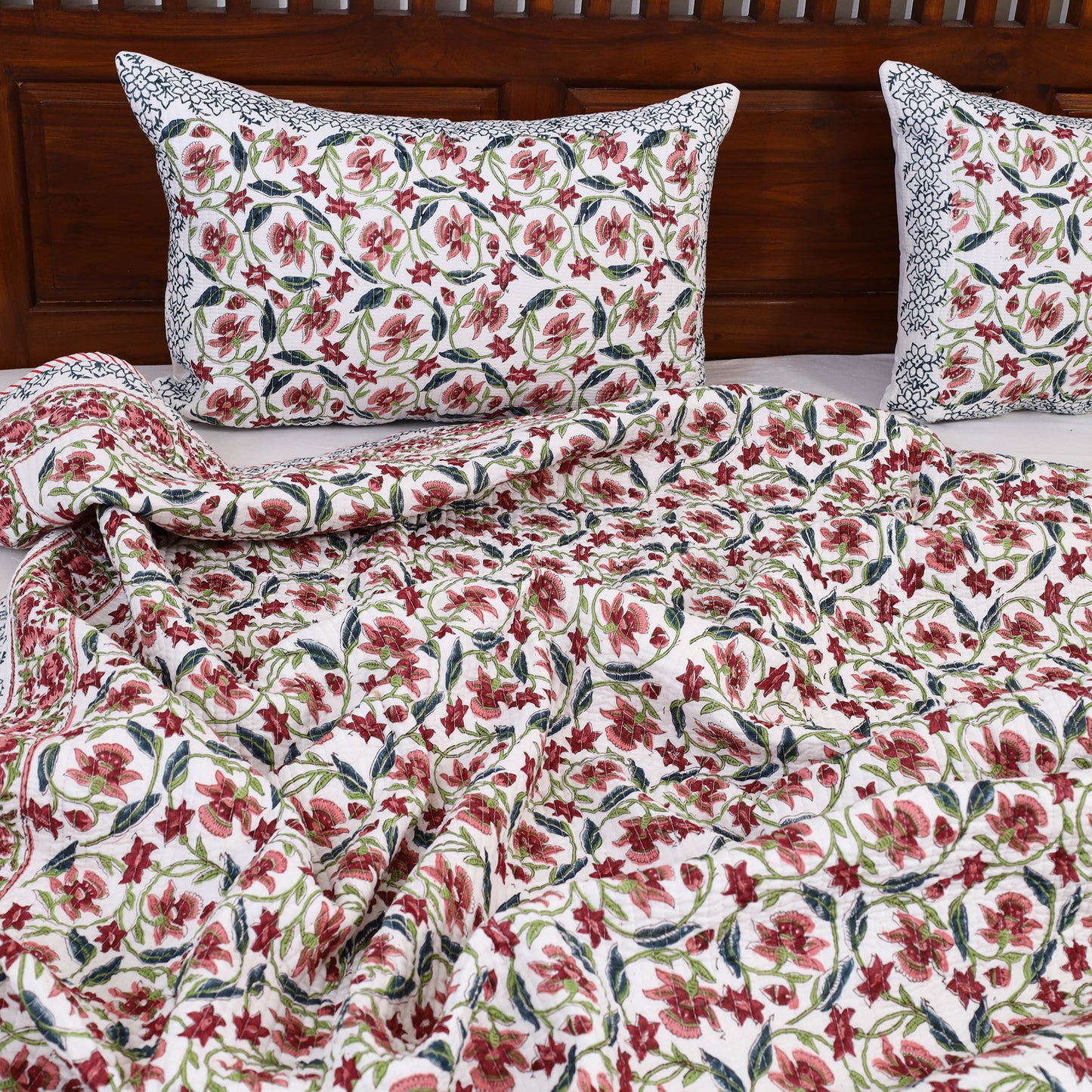 Double - Reversible Sanganeri Block Print Cotton Quilt Set 11