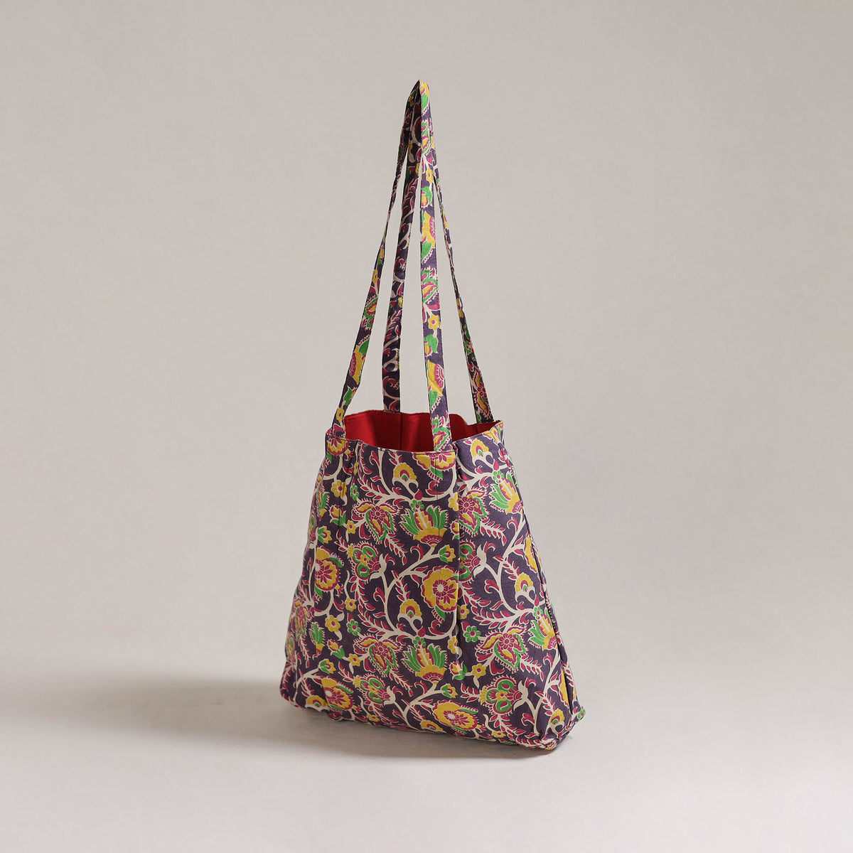 Handcrafted Fabric Jhola Bag 22