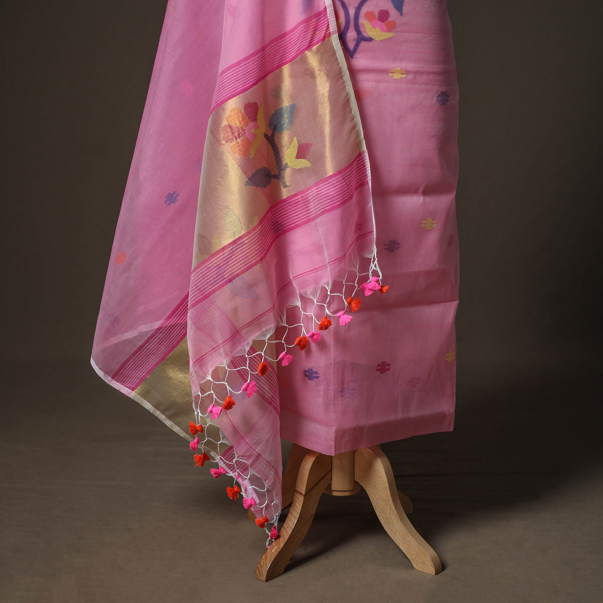 Jamdani Pure Handloom Muslin Unstitched Dress Material: Kurta with Dupatta 31