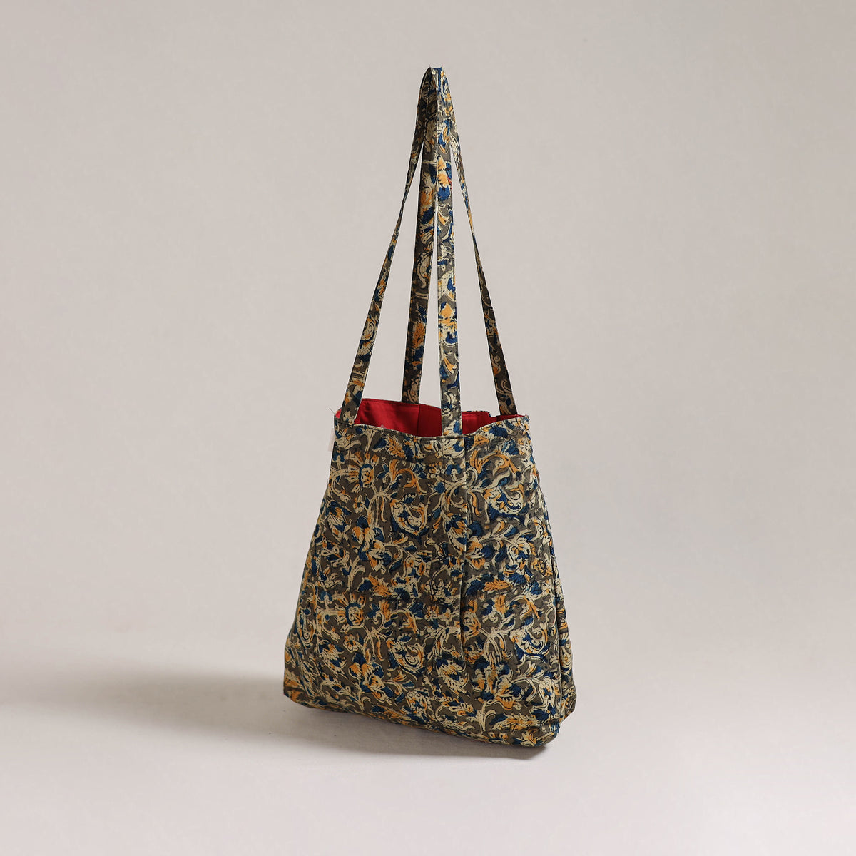 Handcrafted Fabric Jhola Bag 24