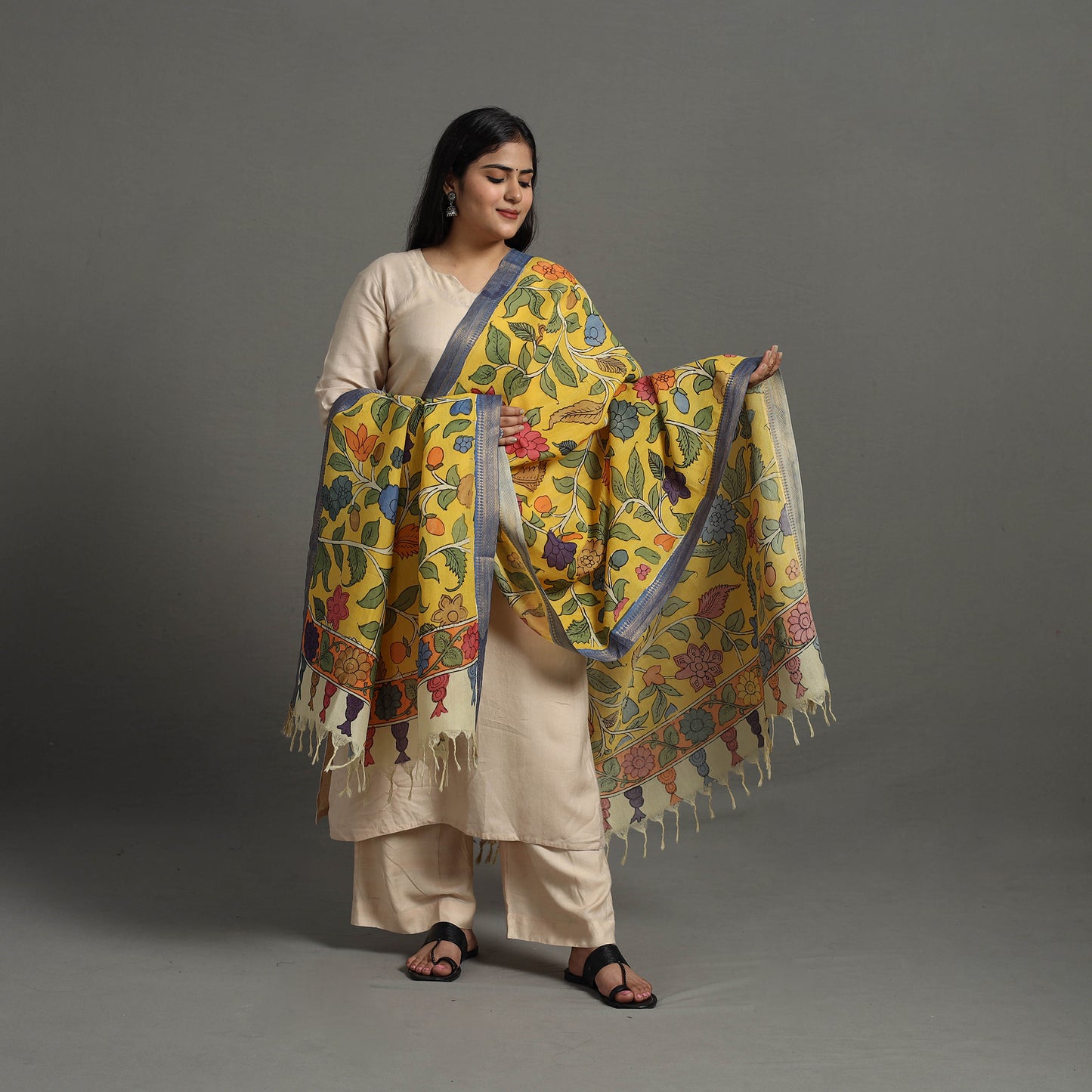 Yellow - Chanderi Silk Srikalahasti Handpainted Pen Kalamkari Dupatta 17