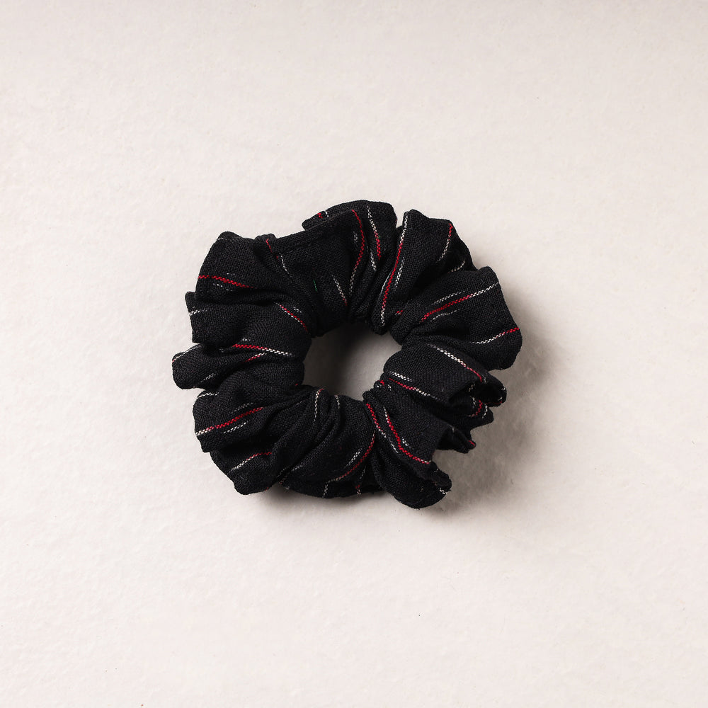 Rubber Band Scrunchie