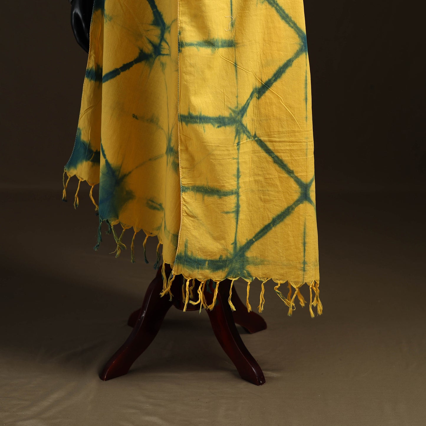 Shibori Tie-Dye Cotton Dupatta with Tassels 20