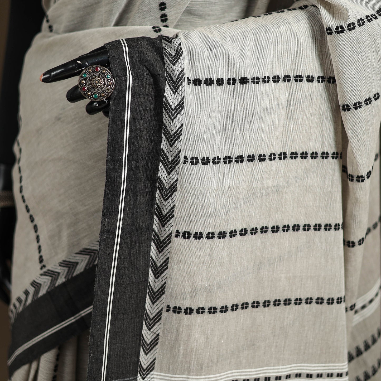 Bengal Handwoven Cotton Begumpuri Saree 23