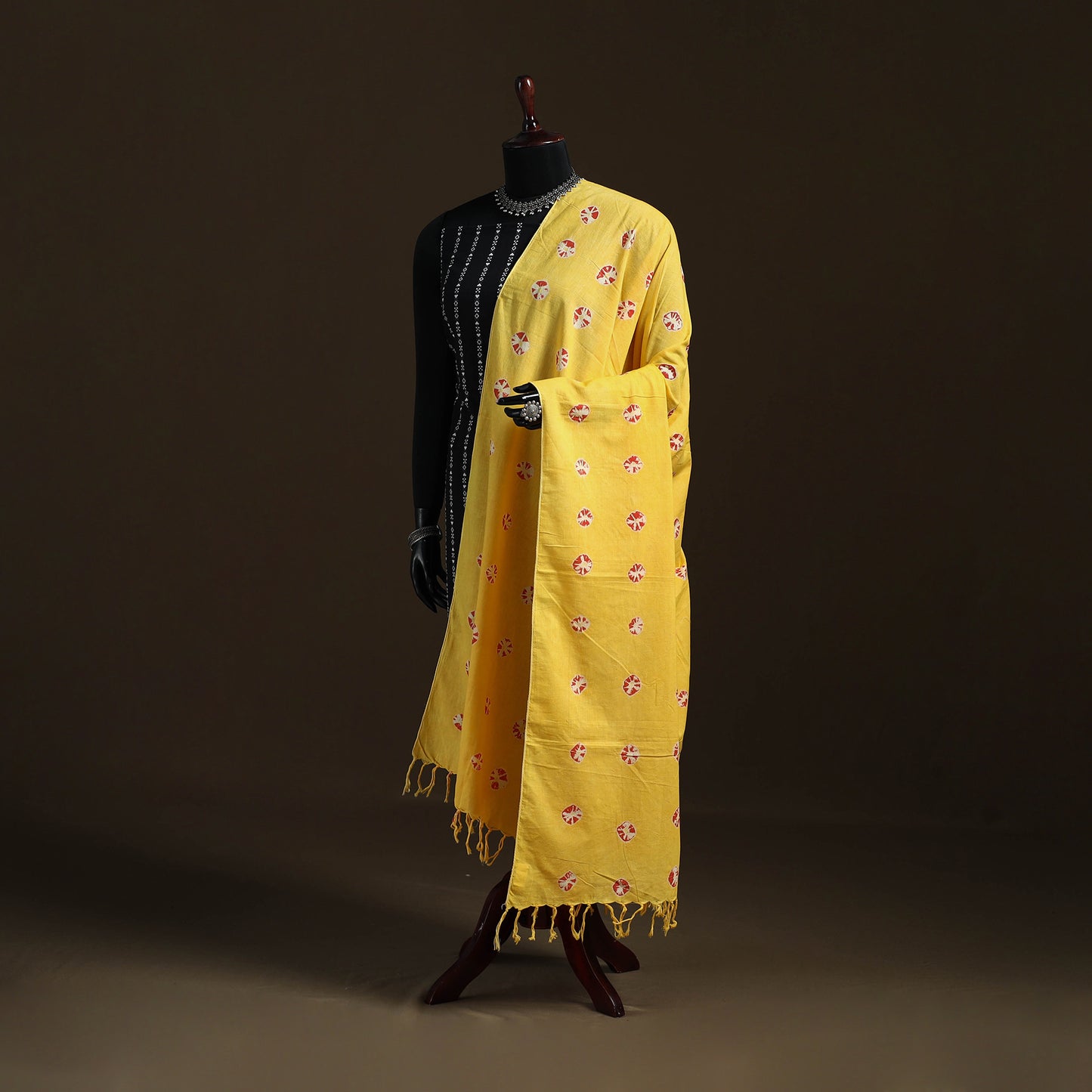 Shibori Tie-Dye Cotton Dupatta with Tassels 21