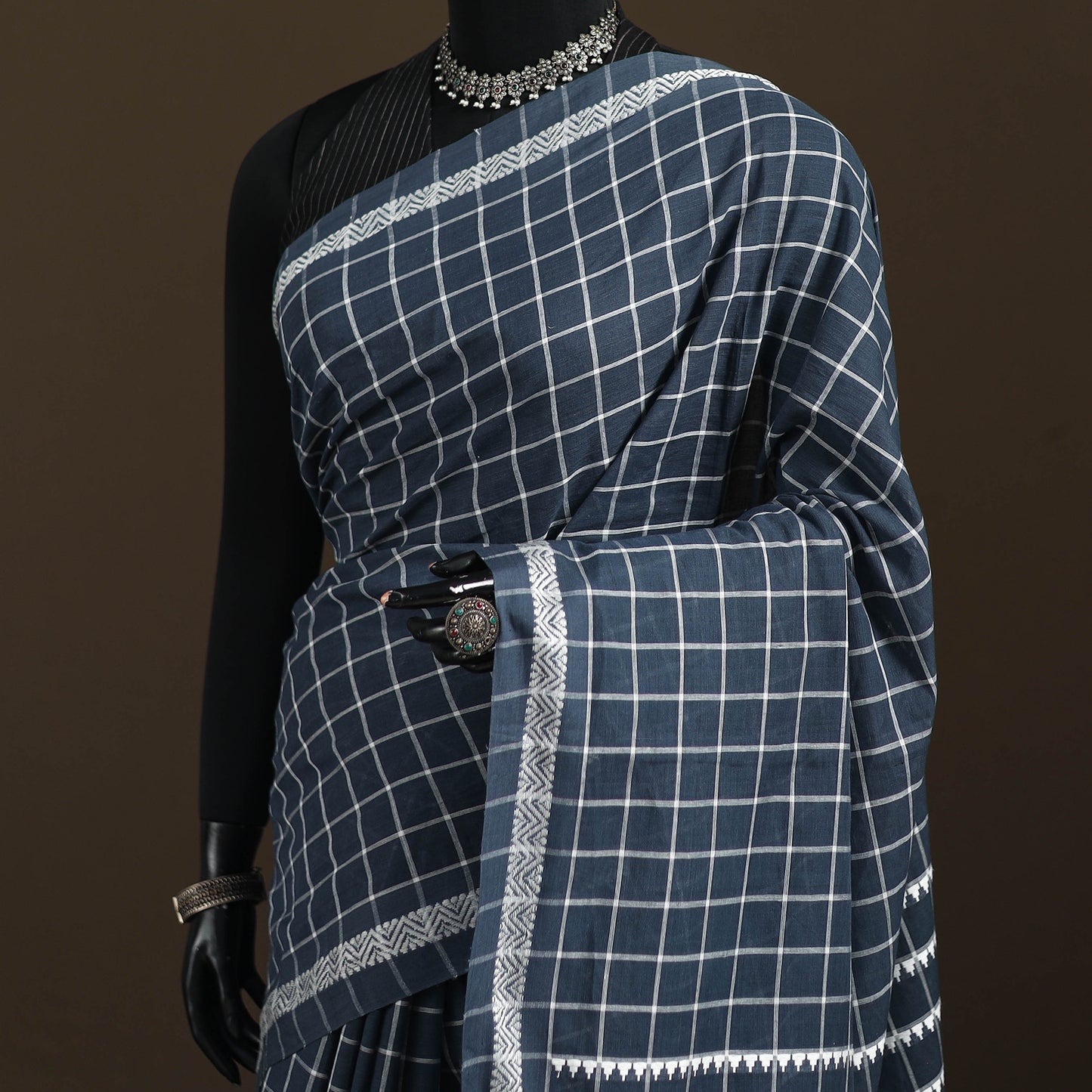 Bengal Handwoven Cotton Checks Begumpuri Saree 26