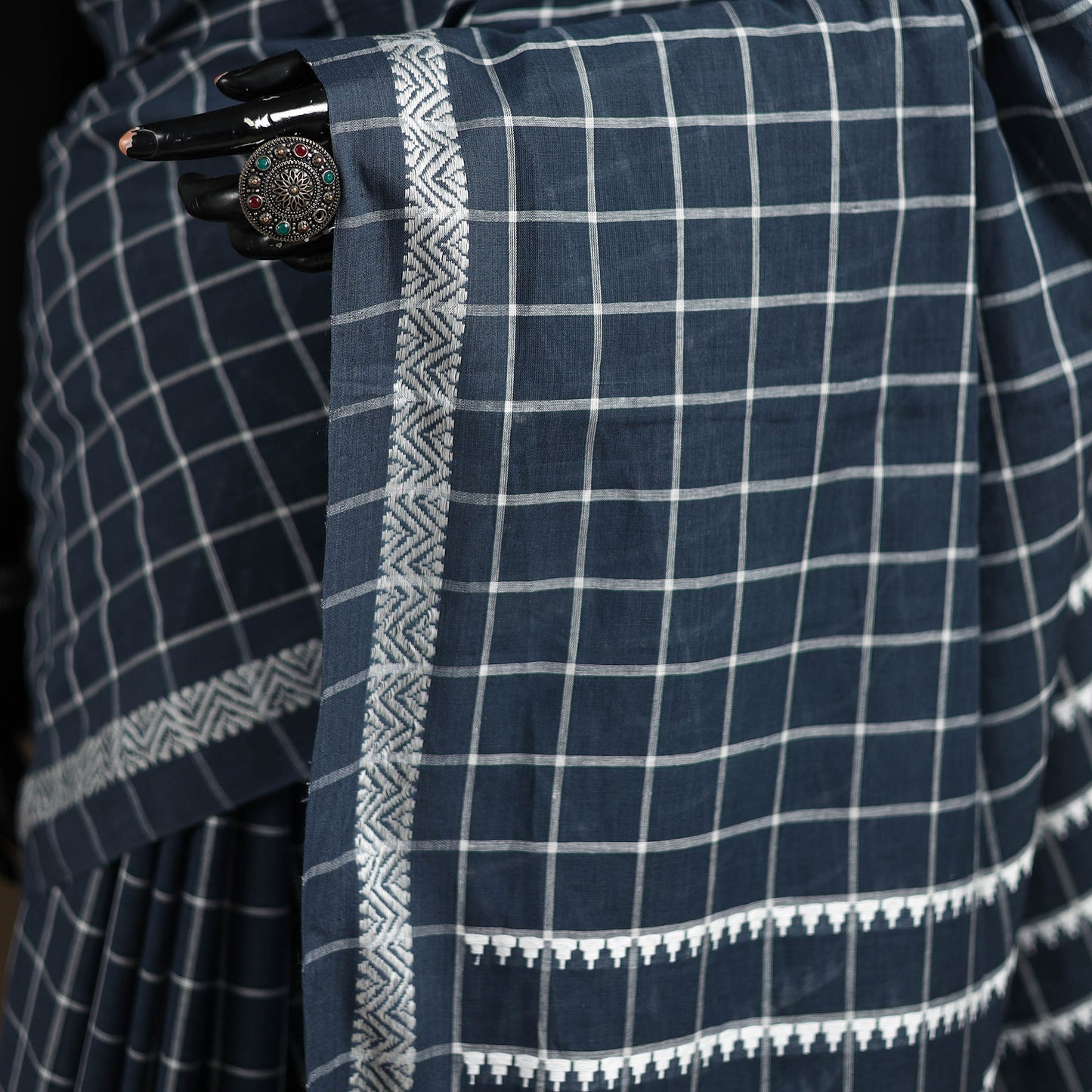Bengal Handwoven Cotton Checks Begumpuri Saree 26
