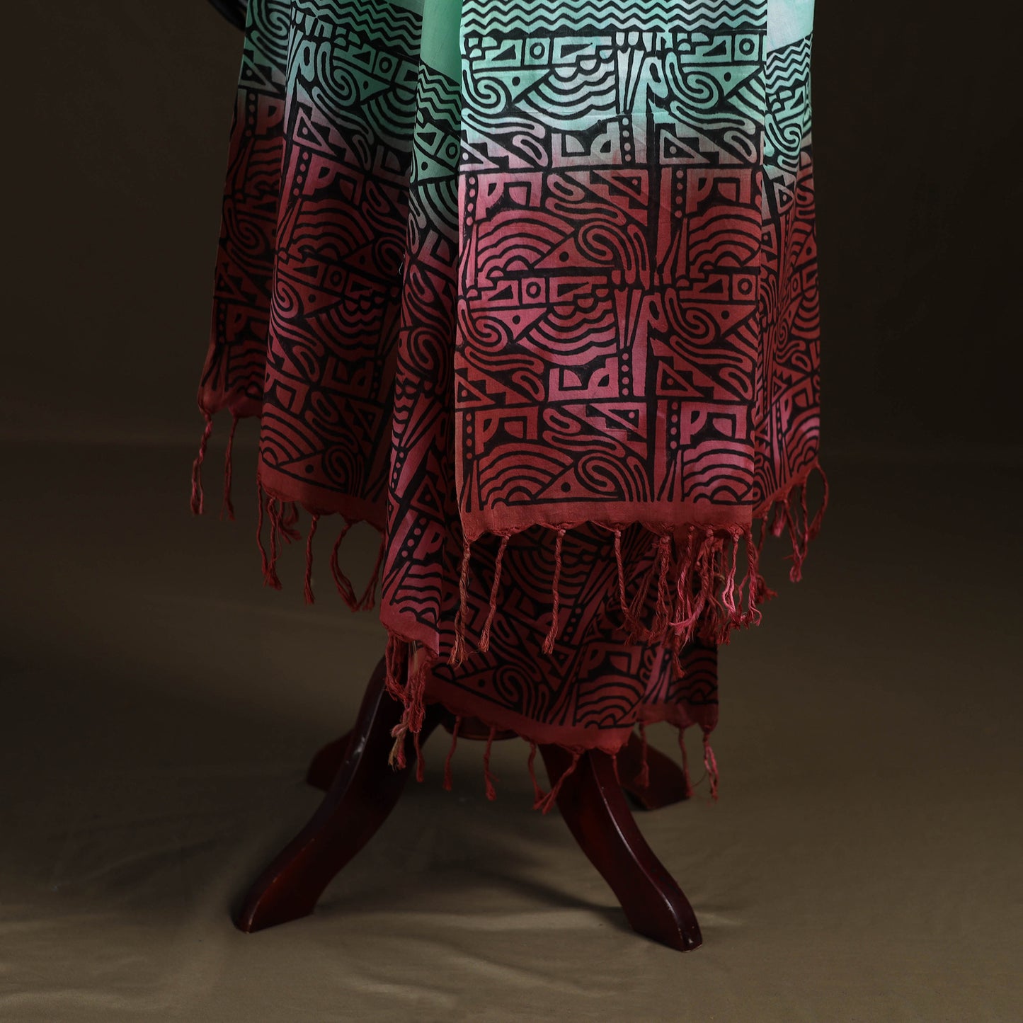 Shibori Tie-Dye Cotton Dupatta with Tassels 24