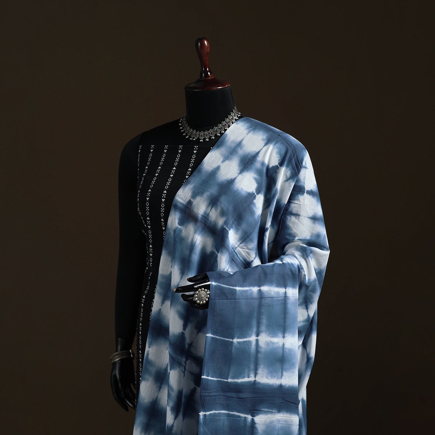 Shibori Tie-Dye Cotton Dupatta with Tassels 27