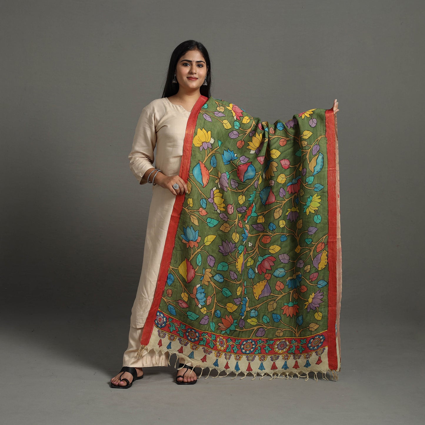 Green - Chanderi Silk Srikalahasti Handpainted Pen Kalamkari Dupatta 28