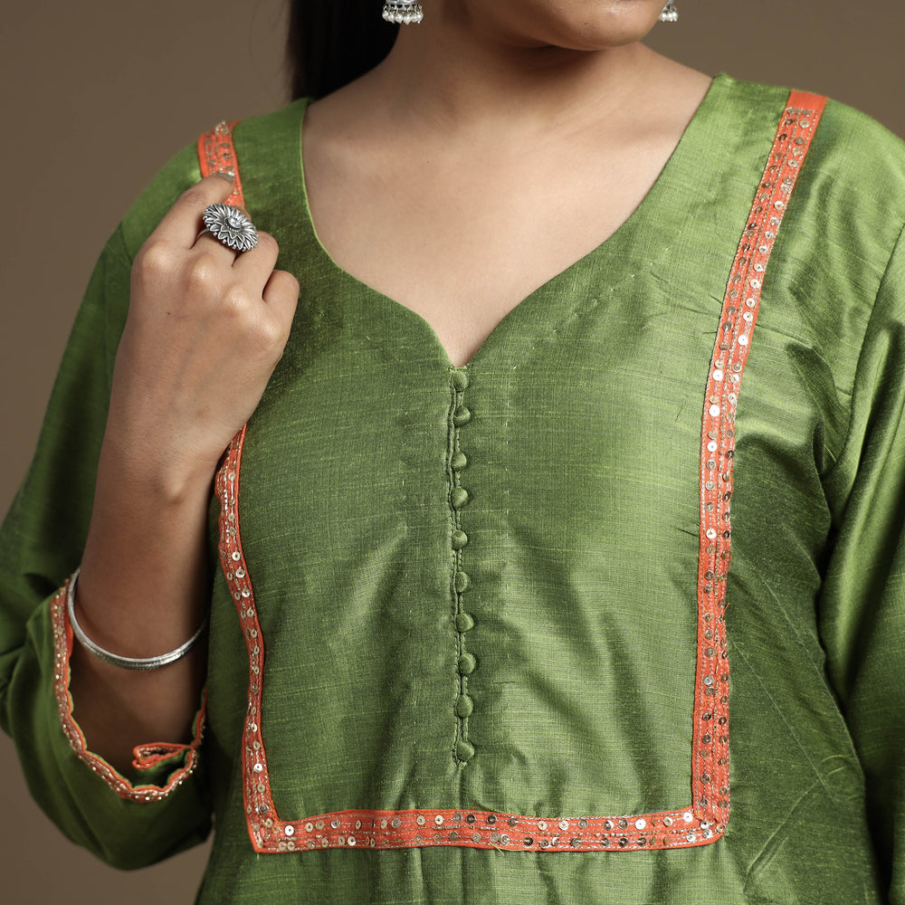 Apple Green - Plain Solid Slub Silk A-Line Kurta with Beadwork Hand Embroidery Lace