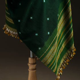 Kutch Handwoven Merino Wool Bandhani Tie-Dye Shawl 03