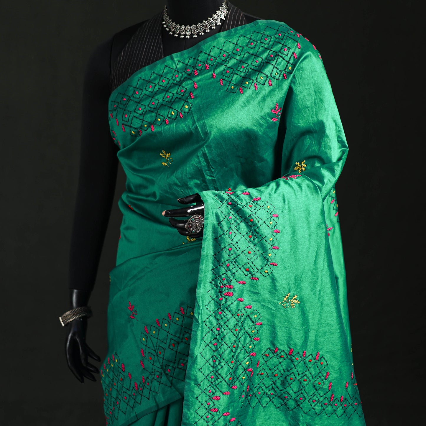 Hand Embroidered Silk Saree 03