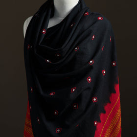 Kutch Handwoven Merino Wool Bandhani Tie-Dye Shawl 04