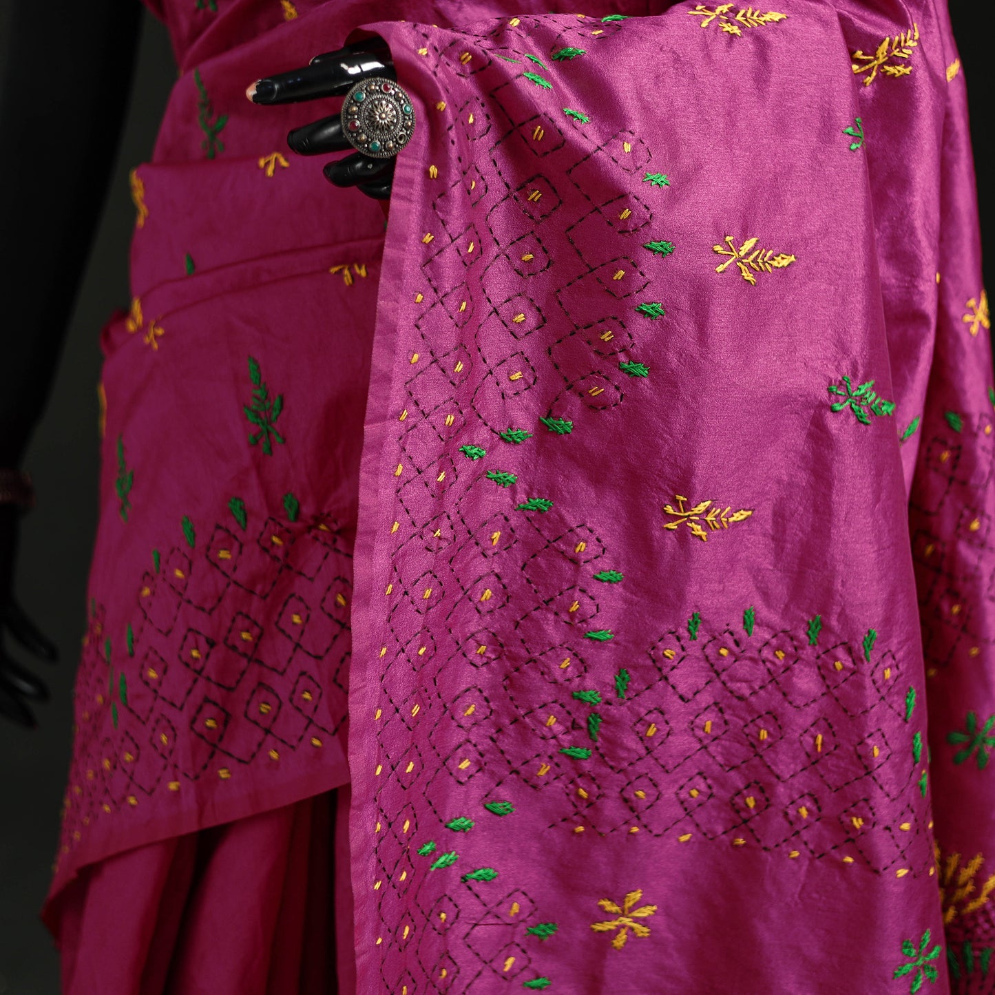 Hand Embroidered Silk Saree 04