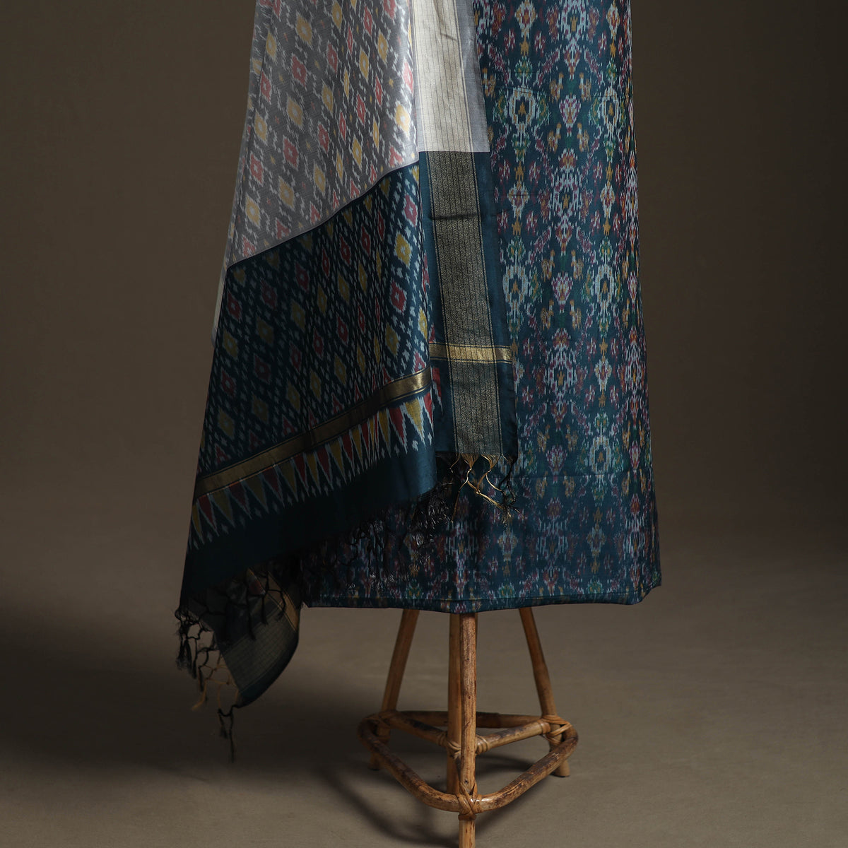Pochampally Ikat Handloom Sico Unstitched Dress Material: Kurta with Dupatta 09