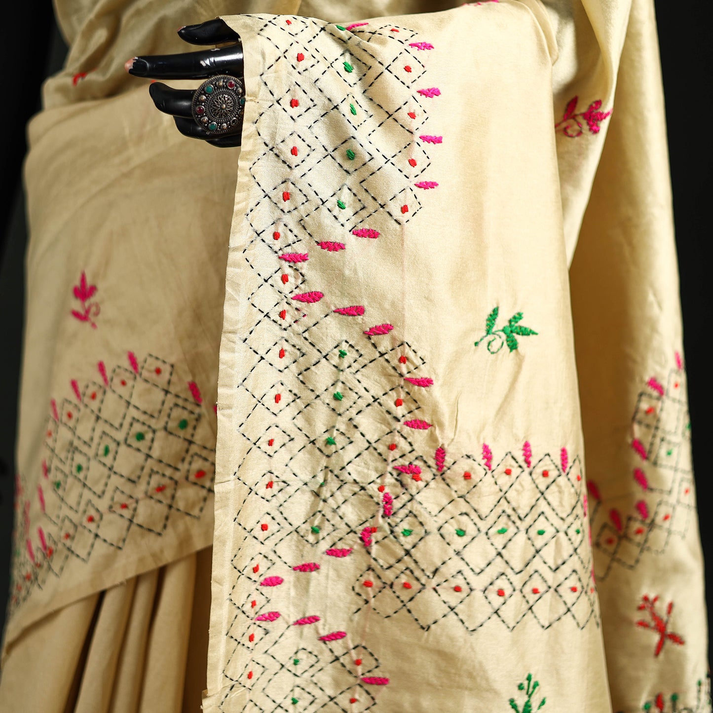 Hand Embroidered Silk Saree 07
