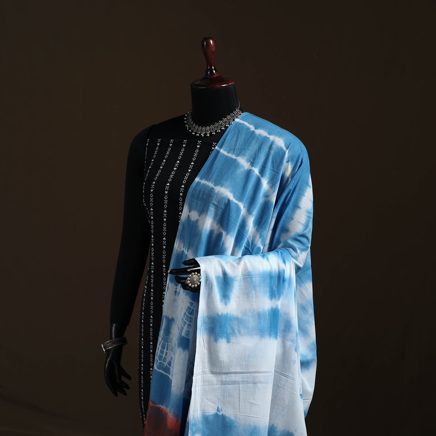 Shibori Tie-Dye Cotton Dupatta with Tassels 33