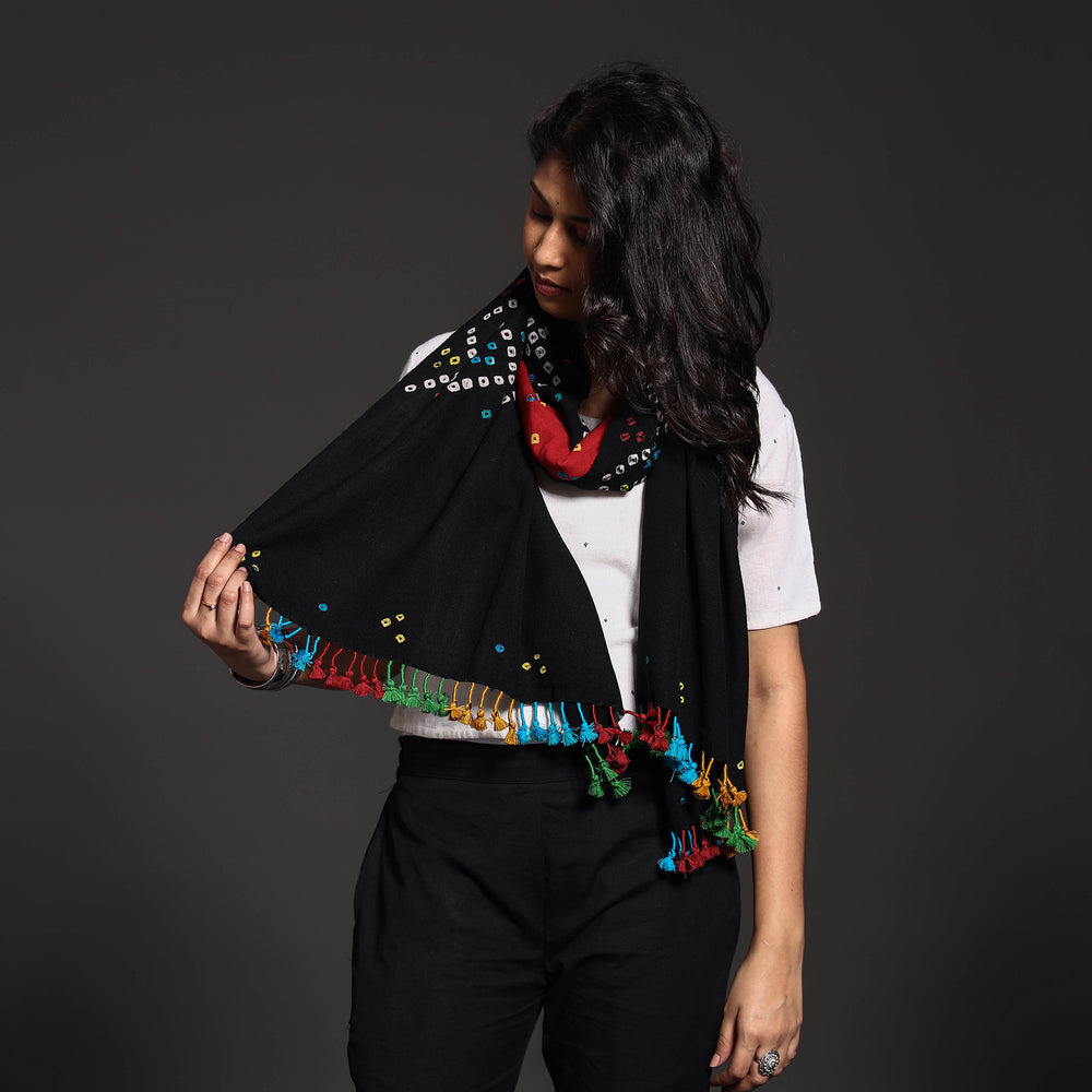 Black - Kutch Handwoven Bandhani Bagida Pure Merino Wool Stole