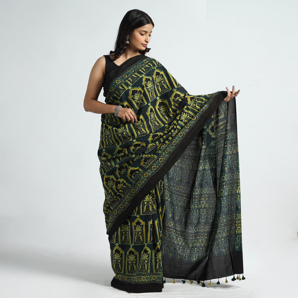 ajrakh saree