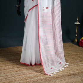 Handwoven Pure Cotton Phulia Jamdani Saree for Durga Puja 06