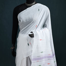 Handwoven Pure Cotton Phulia Jamdani Saree for Durga Puja 07