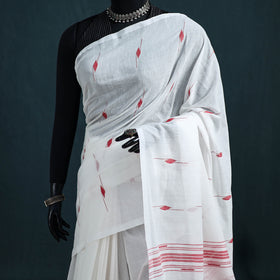 Handwoven Pure Cotton Phulia Jamdani Saree for Durga Puja 08