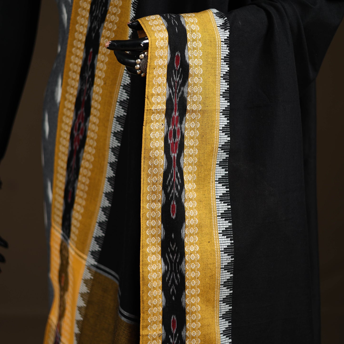 Sambalpuri Ikat Cotton Dupatta from Odisha 03