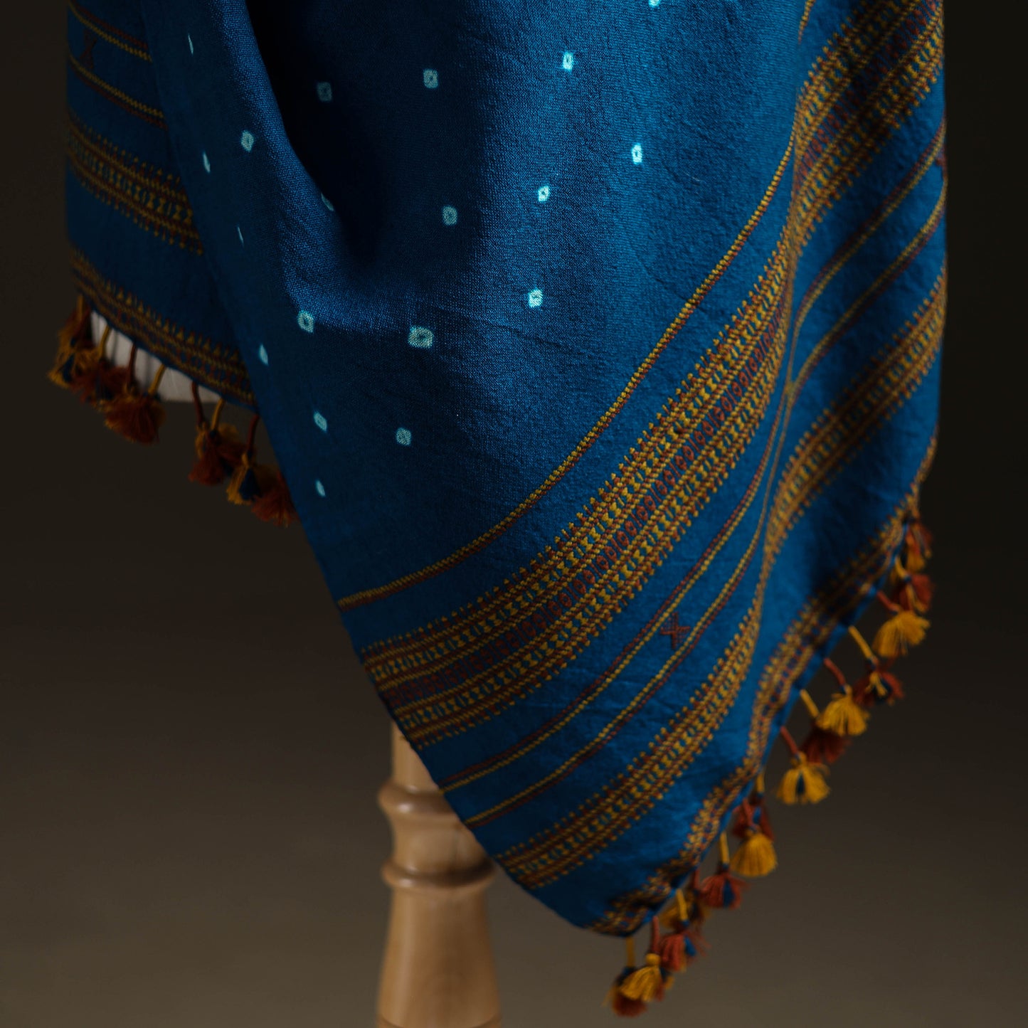 Kutch Handwoven Merino Wool Bandhani Tie-Dye Shawl 15