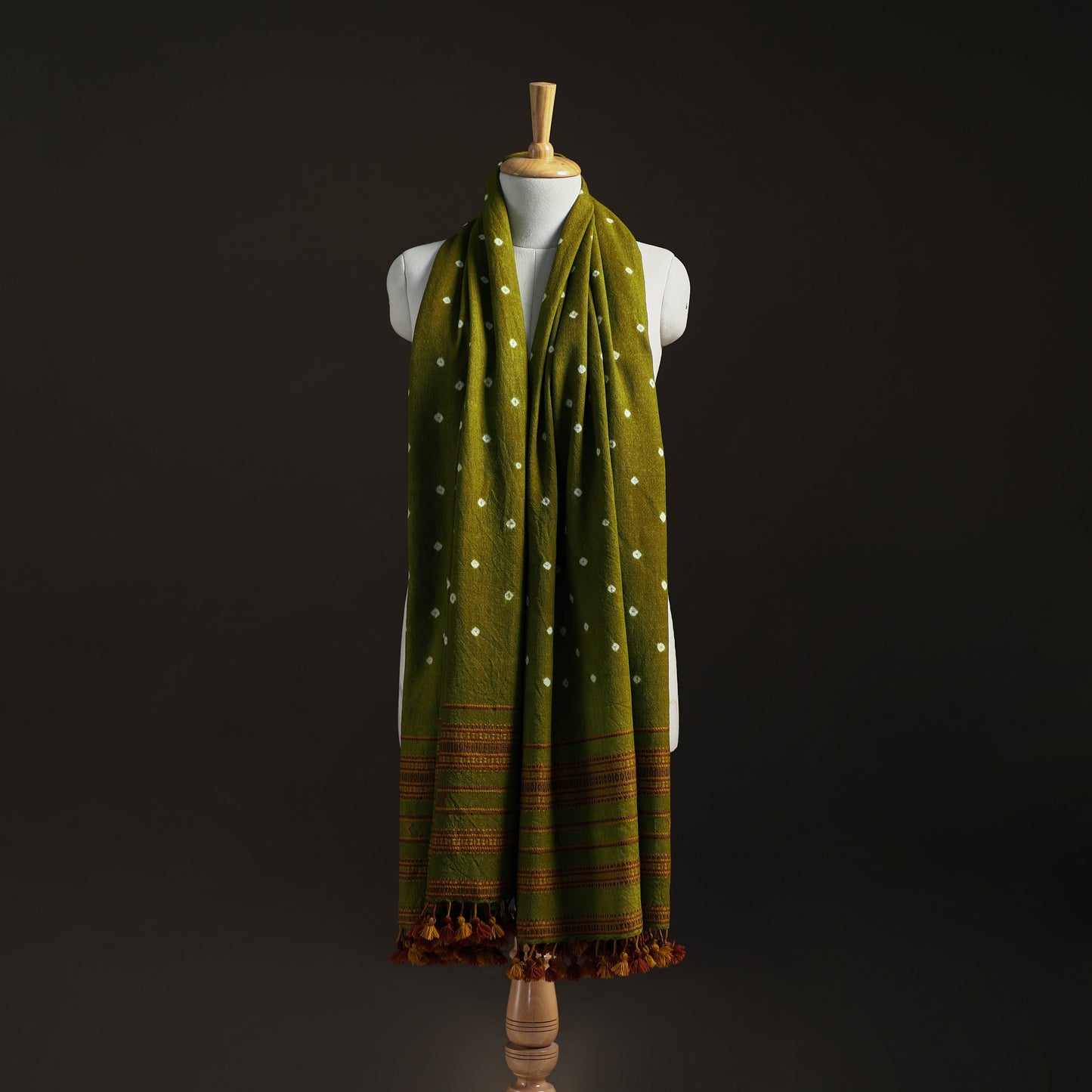 Kutch Handwoven Merino Wool Bandhani Tie-Dye Shawl 17