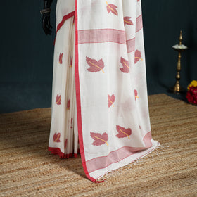 Handwoven Pure Cotton Phulia Jamdani Saree for Durga Puja 11